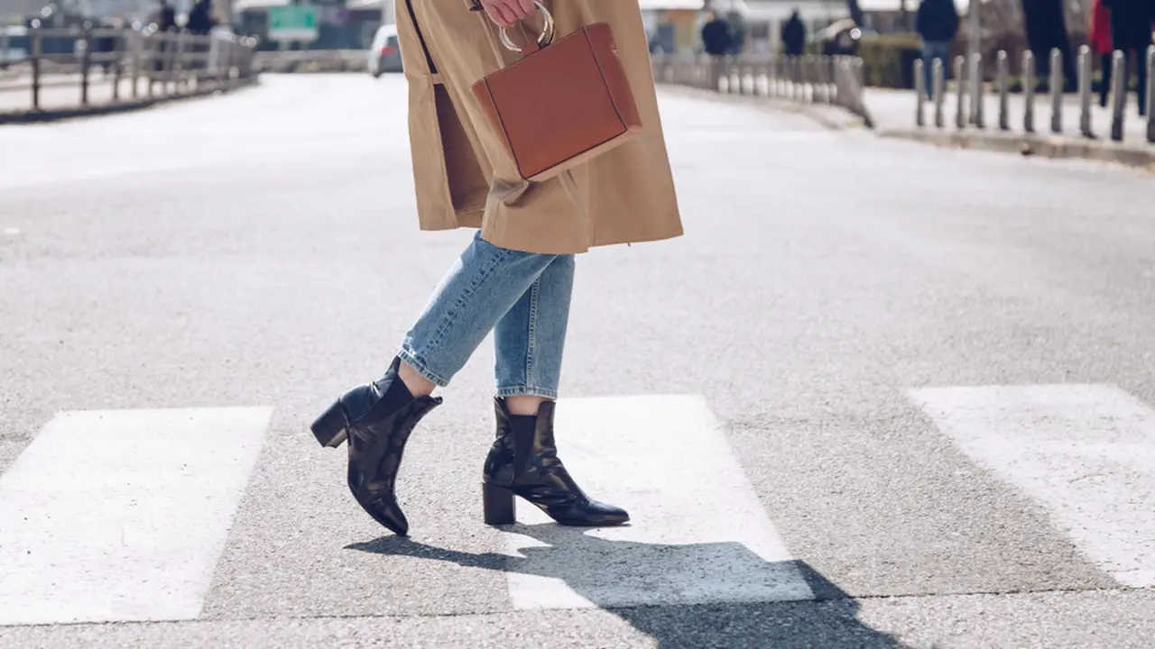 Panduan Memilih Sepatu yang Cocok dengan Baju Pria - Larusso's Blog Bagaimana Cara Memilih Sepatu Yang Cocok Dengan Berbagai Gaya