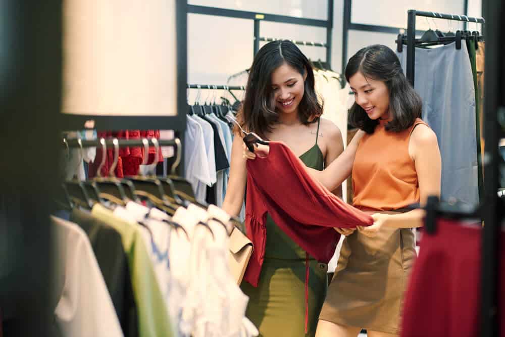 Cara Berbelanja Fashion Dengan Bijak Dan Hemat